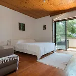 Azzurro Apartment