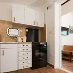 Azzurro Apartment Blace