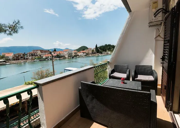 公寓 Azzurro 布拉采